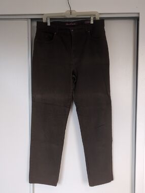 Gloria Vanderbilt Brown Straight Leg Jeans
